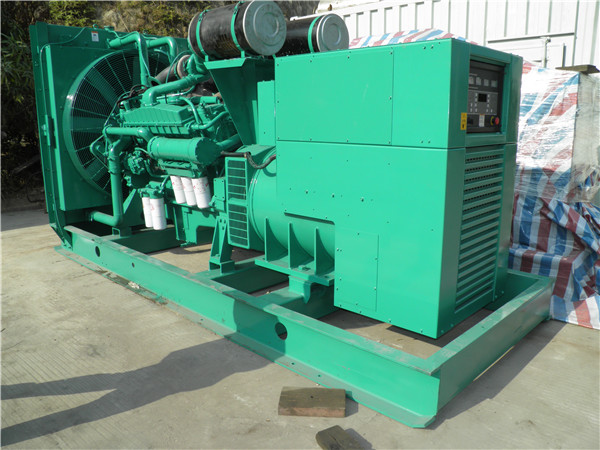 福绵出租发电机 发电机组厂家：柴油发电机组的控制屏的作用是什么？